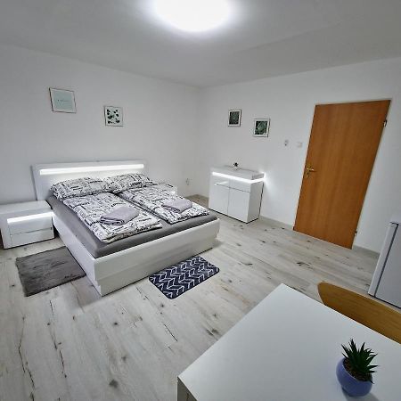 Kukabura Apartment Катовице Екстериор снимка